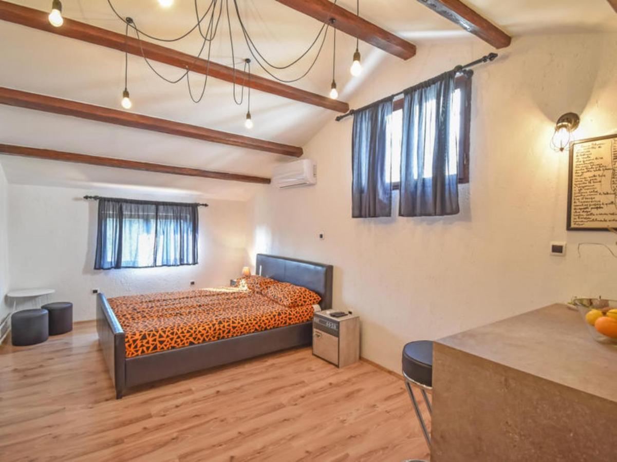 Studios Barre With Jacuzzi Rovinj Exterior foto