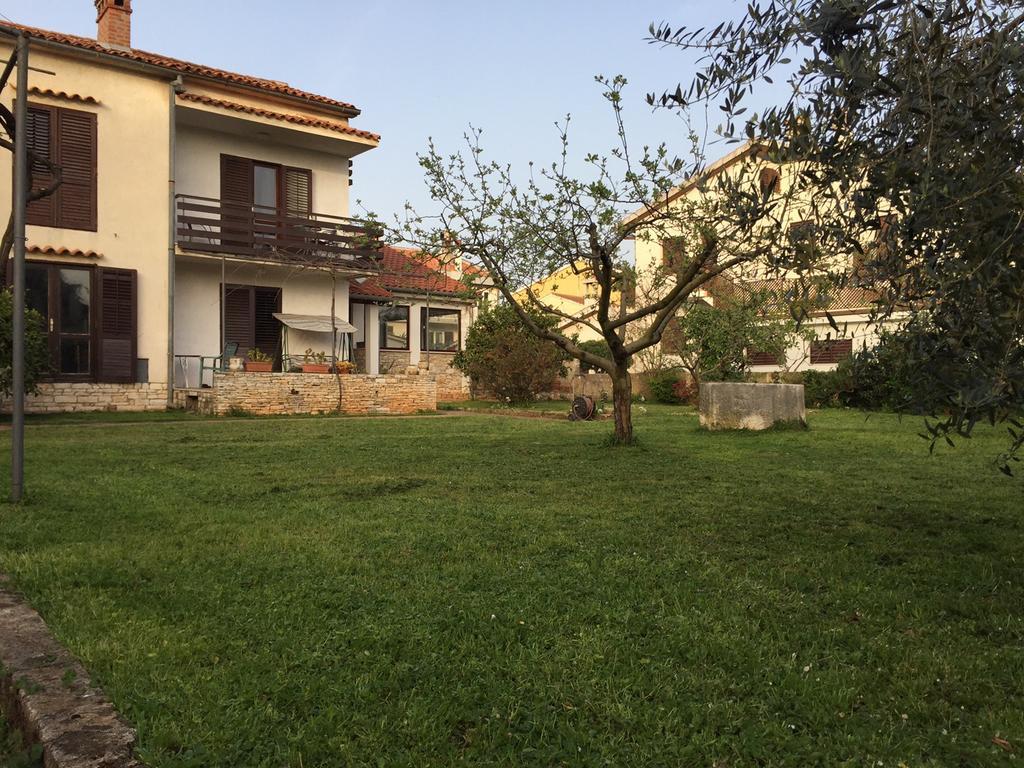 Studios Barre With Jacuzzi Rovinj Exterior foto